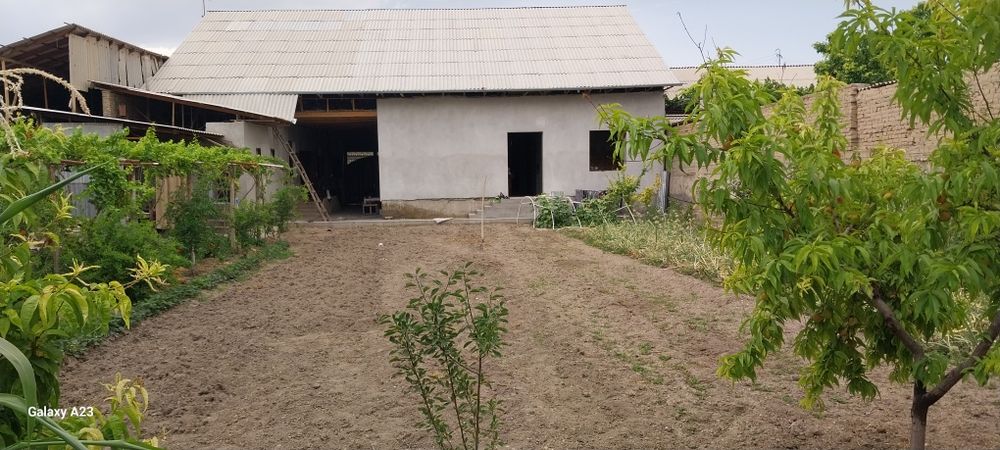 Ховли уй сотилади 10.5сотих