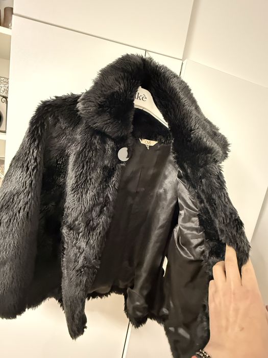 Geaca de blana neagra