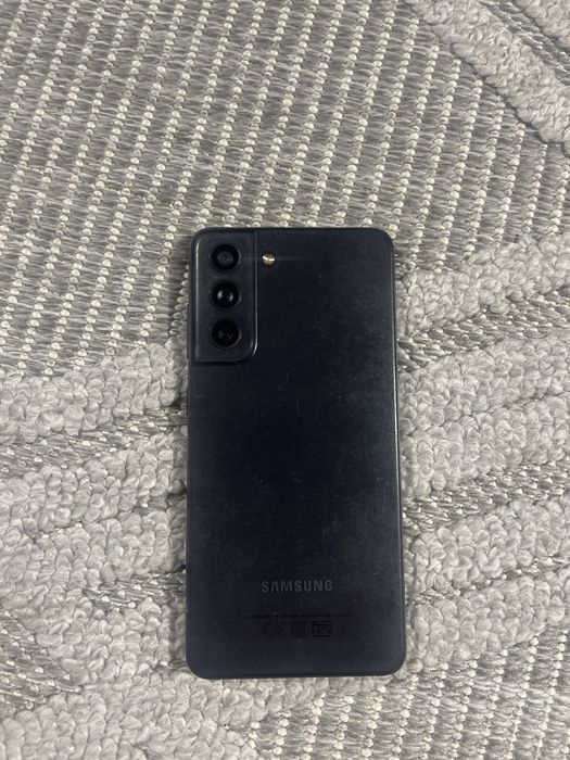Продам Samsung S 21 Fe