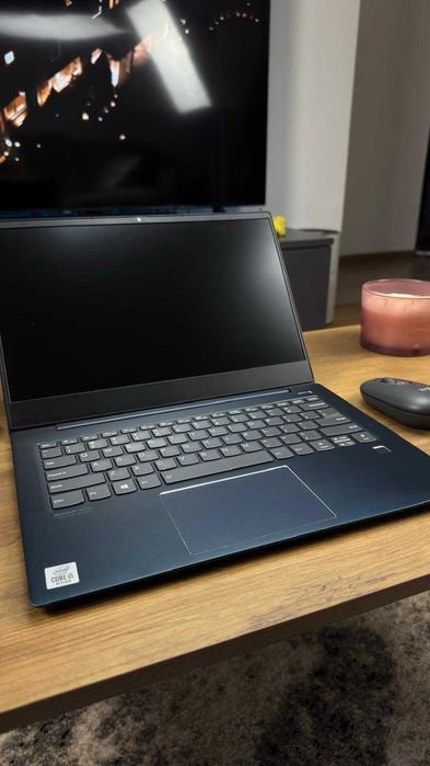 Laptopul Lenovo IdeaPad S540-14ML Intel Core i5 10210U și 8GB RAM functioneaza perfect, aspect 9/10
