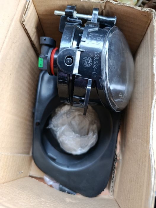 Противотуманные фары.