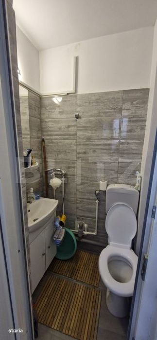 Apartament 3 camere, complet renovat, calduros – Gaesti