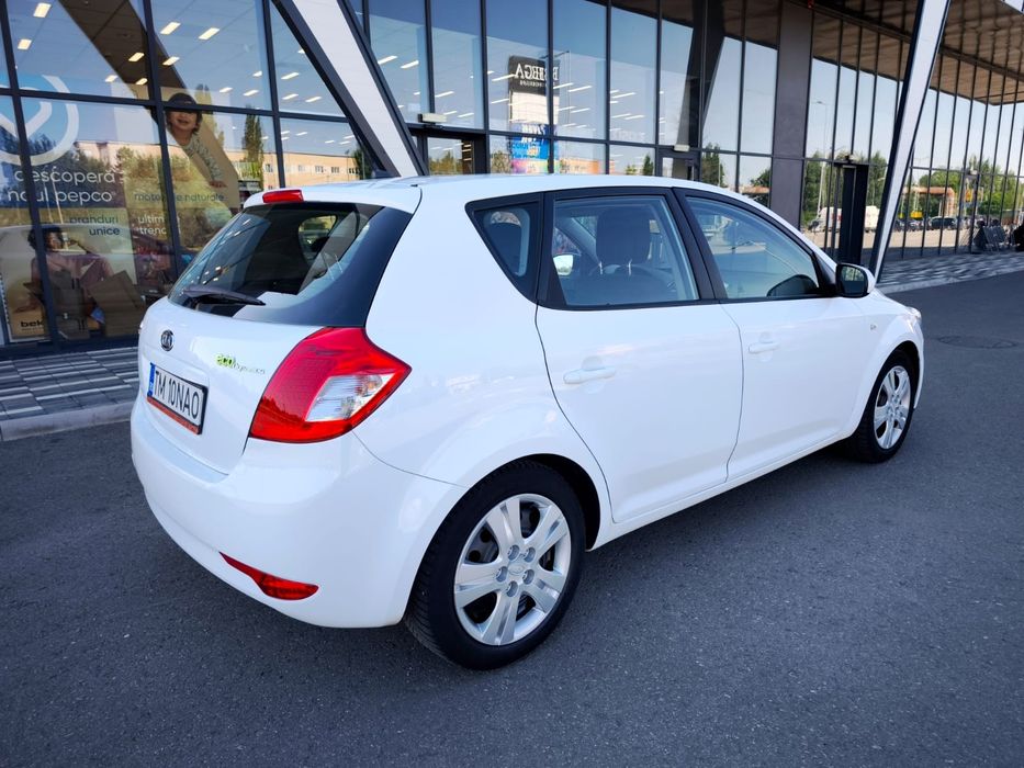 Kia Ceed 1.6 diesel 2012