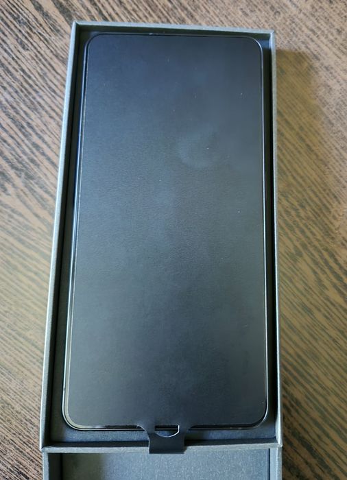 Vând Samsung S26