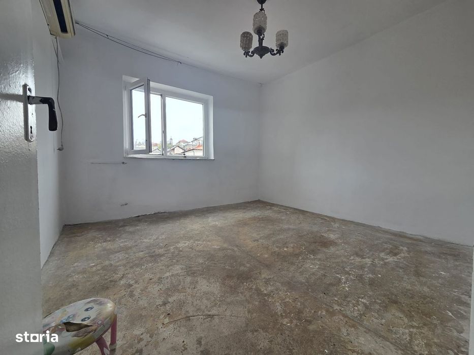 APARTAMENT 2 CAMERE Str. Podgoriilor ---Etaj.3