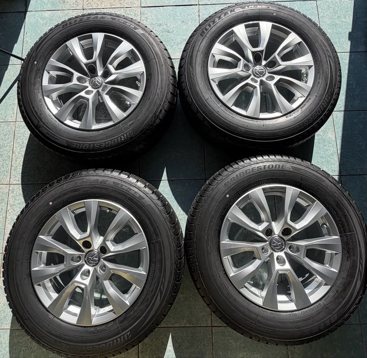Roti jante VW Amarok Touareg 7L R5 R17 245/65/17 Bridgestone iarna