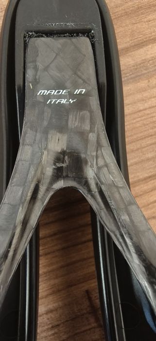 Седалка SELLE ITALIA  SLR Boost Carbon Superflow Black L3