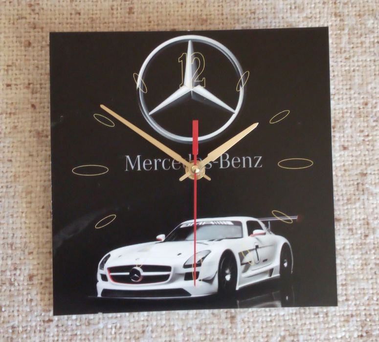 ЦСКА, ЛЕВСКИ, Кама Сутра, AUDI, и други фен часовници.