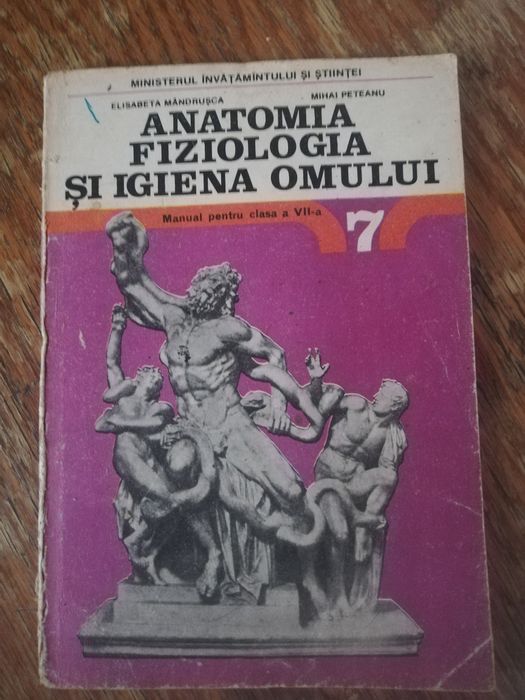 Vând 2 manuale vechi