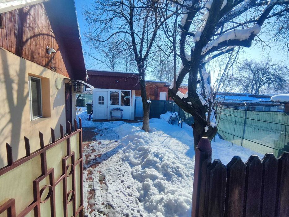 Casă  88mp cu teren total 968 mp Fundulea Central