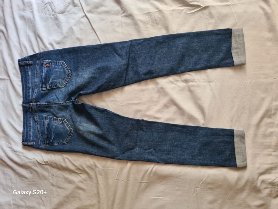 Джнисовые брюки для женщин 30 размер