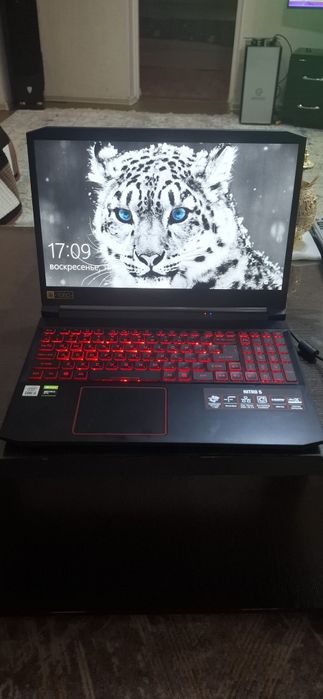 Ноутбук игровой Новый.