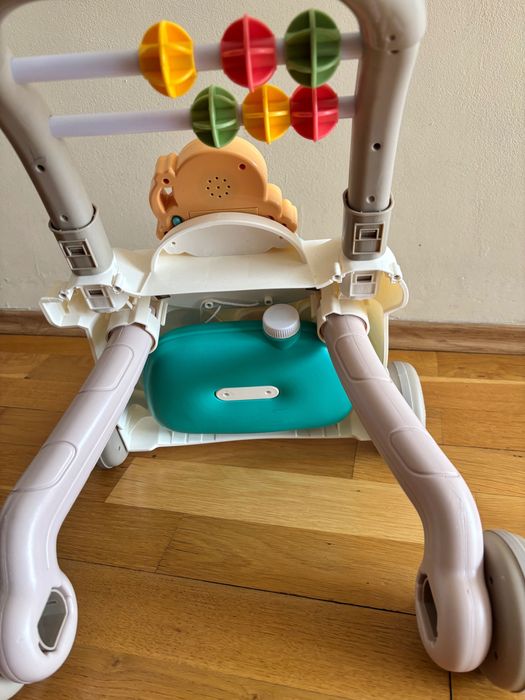 Бебешки уокър            Happy Growth Музикална проходилка