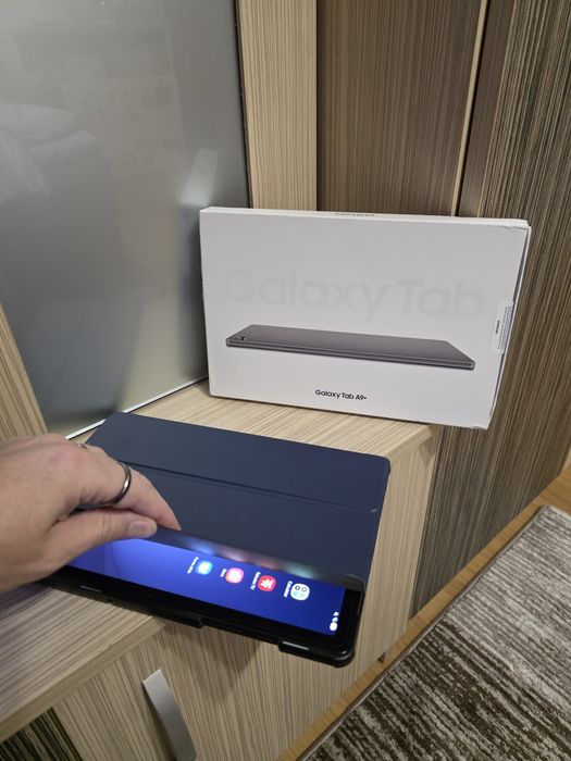 Samsung galaxy tab A9+ 11inch.