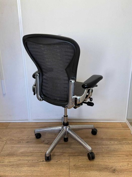 Refurbished Herman Miller Aeron Aluminium