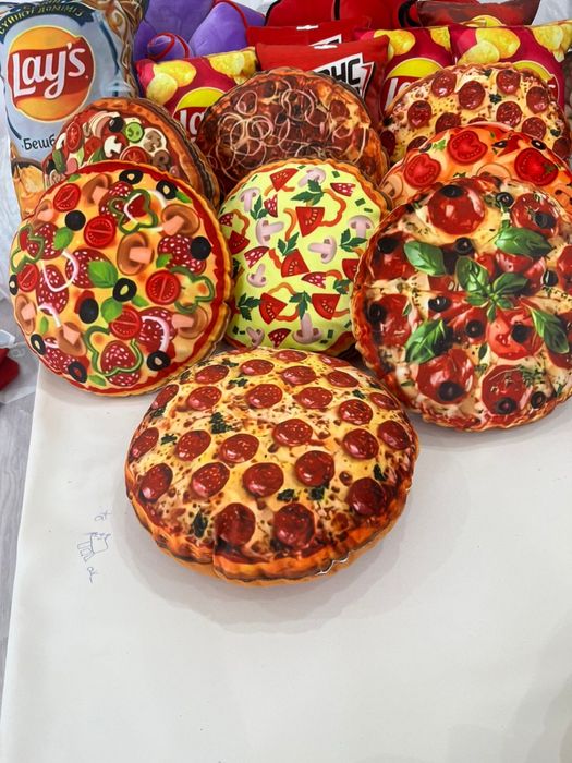 Тойбастар, шашу жастык