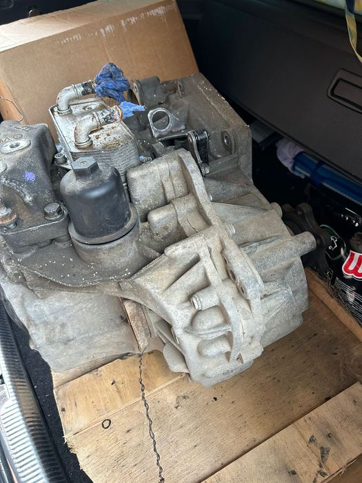 Cutie automată DSG passat b 6 motor 2.0 tdi 170 k cu mecatronic defect