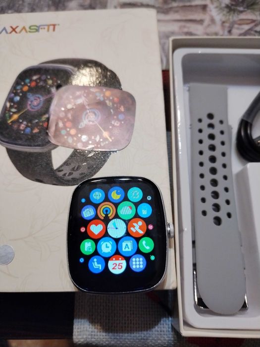 Смарт часовник нов