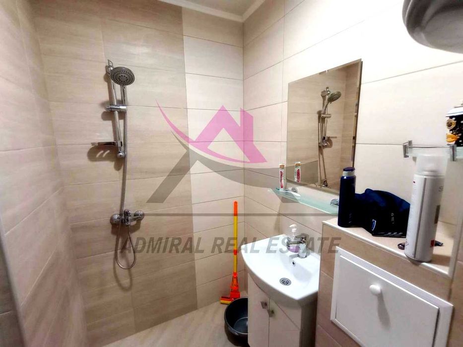 Дава се под наем Двустаен апартамент в Варна, Левски - 68 кв.м за 325 € - Снимка #3