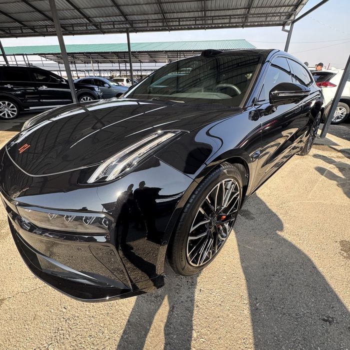 Zeekr 001 | 2024 | Nasiya savdo 40%