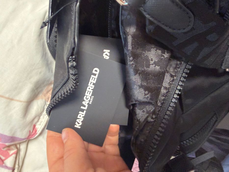 Karl Lagerfeld чанта