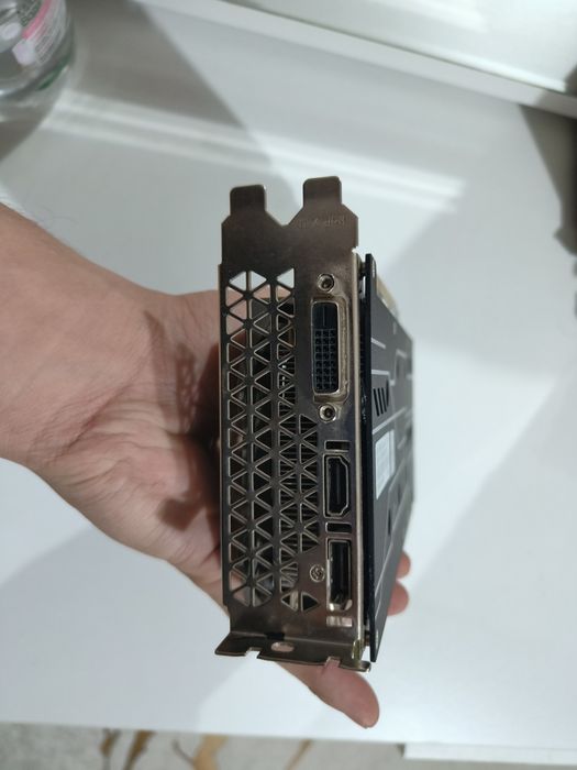 GTX 1660 6GB видеокарта