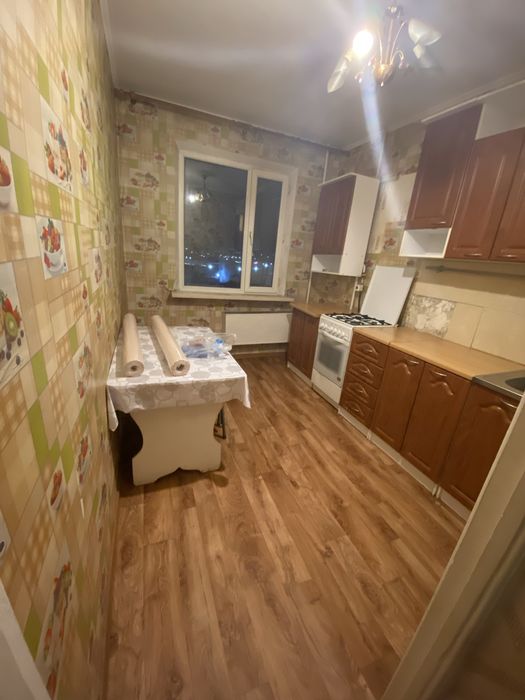 Сдам 2х комн квартиру