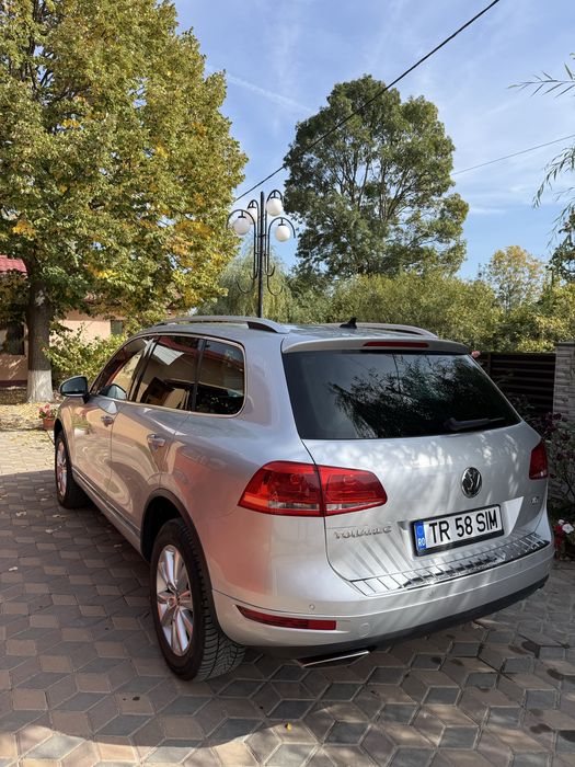 VOLKSWAGEN Touareg 2011 — imagine 4