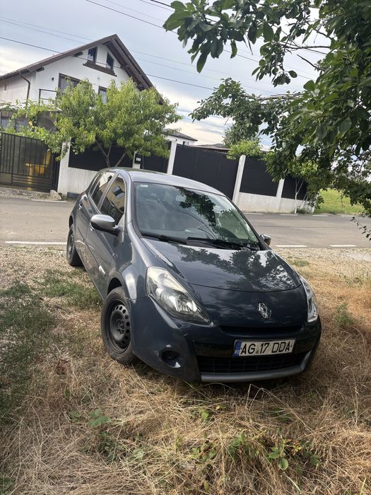 RENAULT Clio