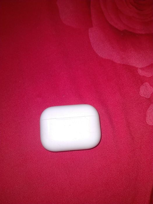 Наушники airpods