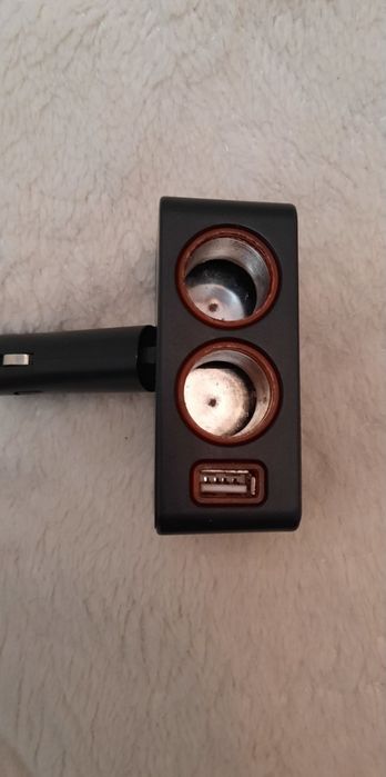 Адаптер для авто продается.