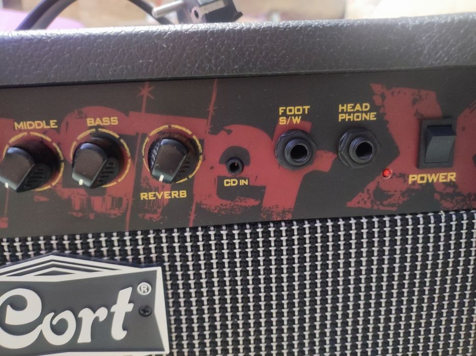 Комбоусилитель Cort MX30R