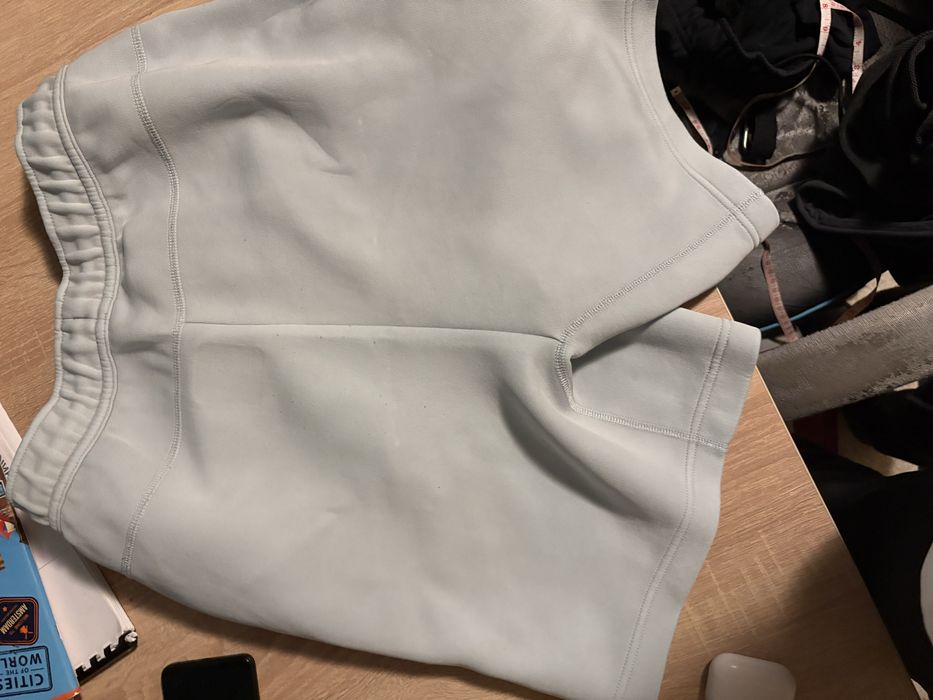 Tech fleece къси гащи М размер