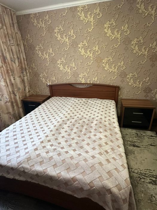 Продам двухспальную кровать