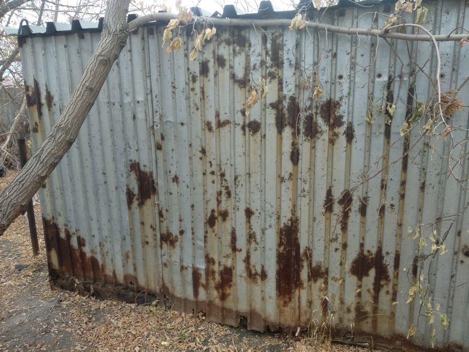 Продаю туалет двух местный