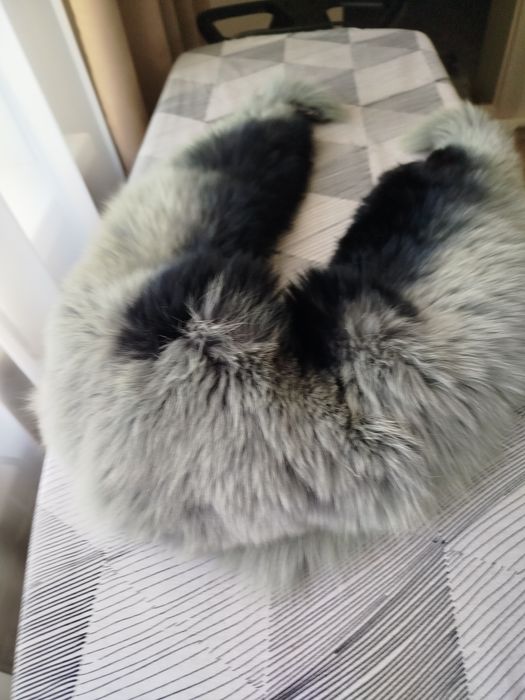 Песцовый воротник.