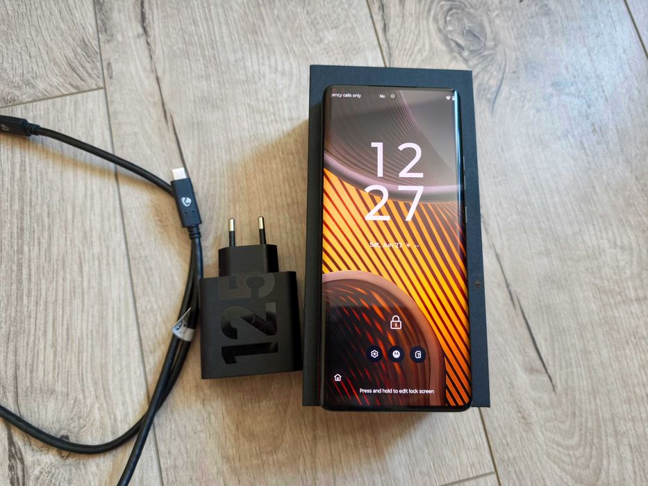 Motorola Edge 50 Ultra, 1TB, 16GB RAМ - Forest Grey - в гаранция