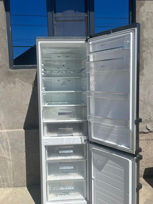 Продается холодильник