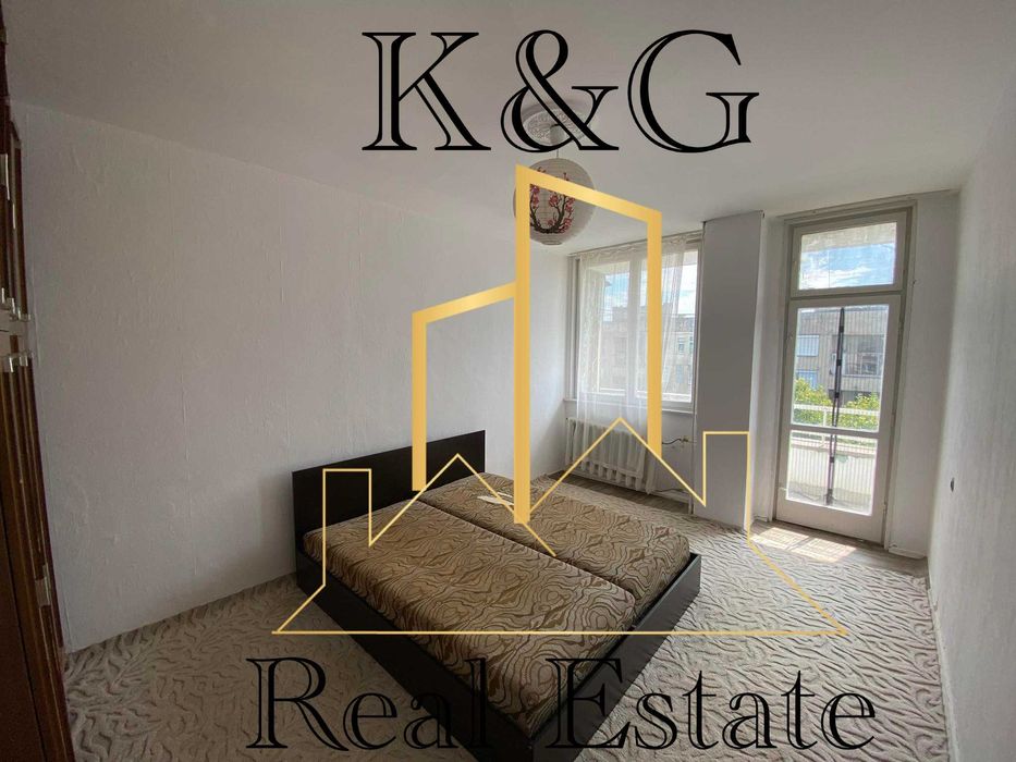 Продава се Тристаен апартамент в Разград, Бели Лом - 103 кв.м за 923 €/кв.м - Снимка #2