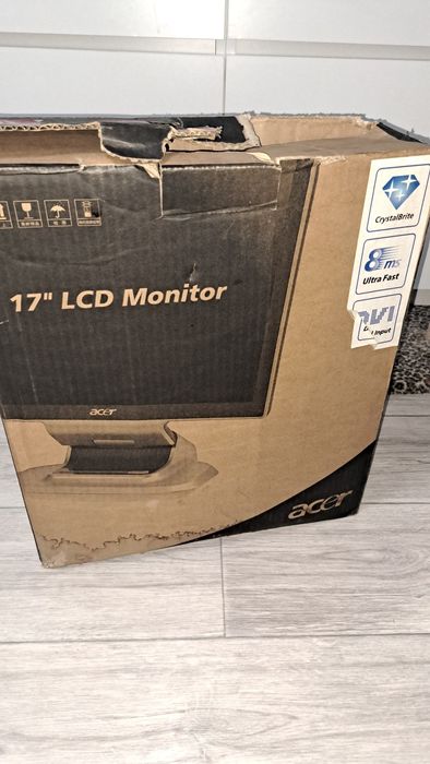 Продам ЖК монитор