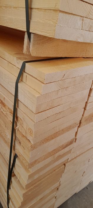 Vând scândură pătrați