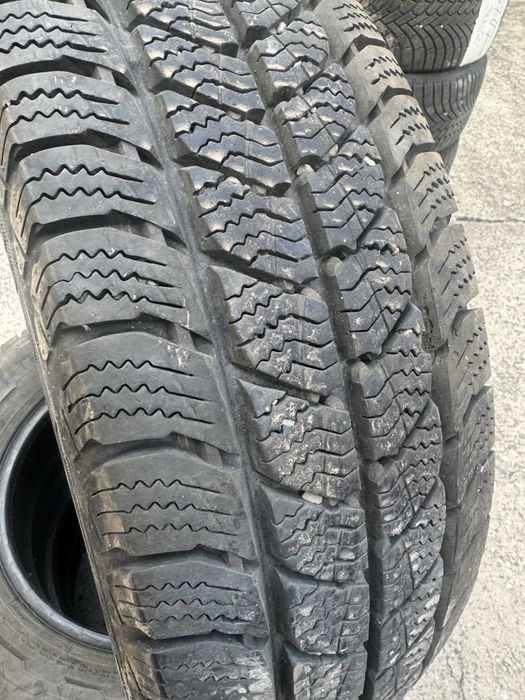 205 75 16C Uniroyal Snow Max 3