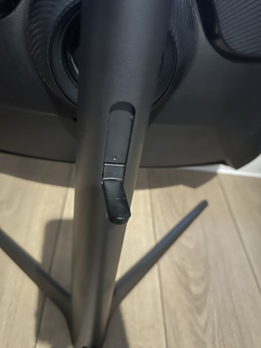 Samsung Odyssey G7 27”