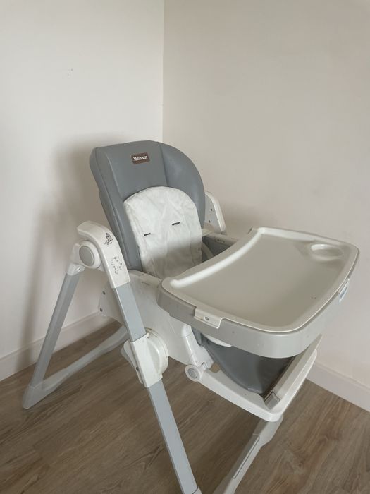 Детский кресло для кормления