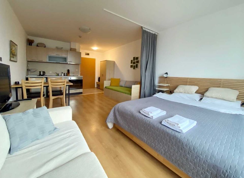 Студио в Aspen GOLF 3* с басейн и спа