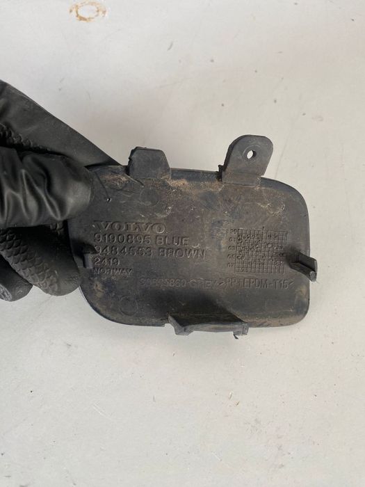 Capac tractare bara fata VOLVO XC70 2001-2007 9190895