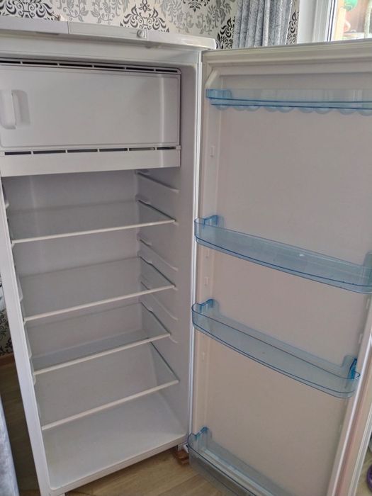 Продажа холодильника Бюриса