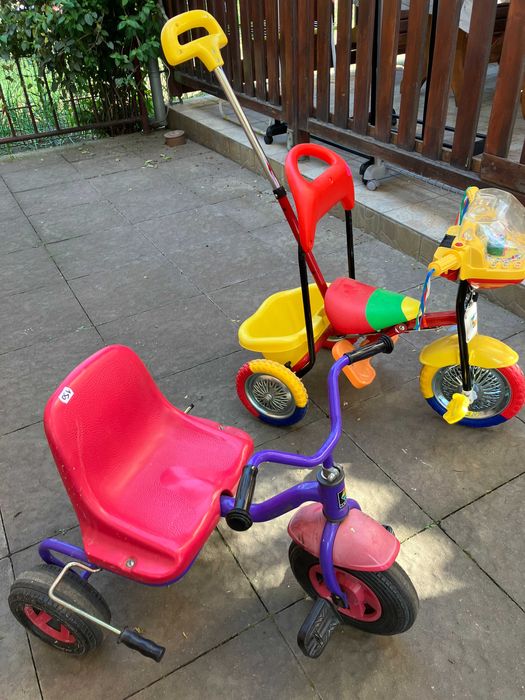Bicicleta cu trei roti ptr copii