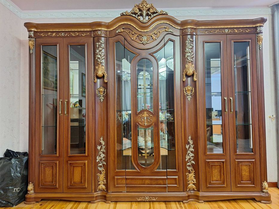 Zal Mebel Servant / Зал Сервант (Kelishtiriladi)