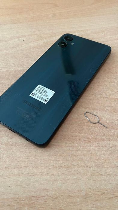 Срочно Продам самсунг а 05 64гб